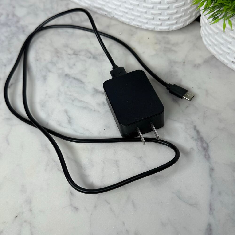 Onn Model ONA16W1037 USB to Micro-B And Additional USB To Micro-B Charger